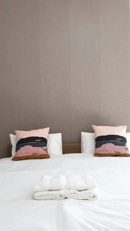 Prinya House ปริญญา เฮ้าส์ Lejlighedshotel Ban Huai Kapi Eksteriør billede